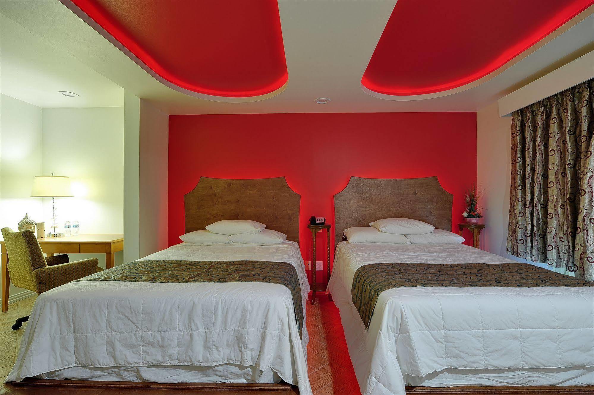 Romantic Inn & Suites Dallas Eksteriør bilde