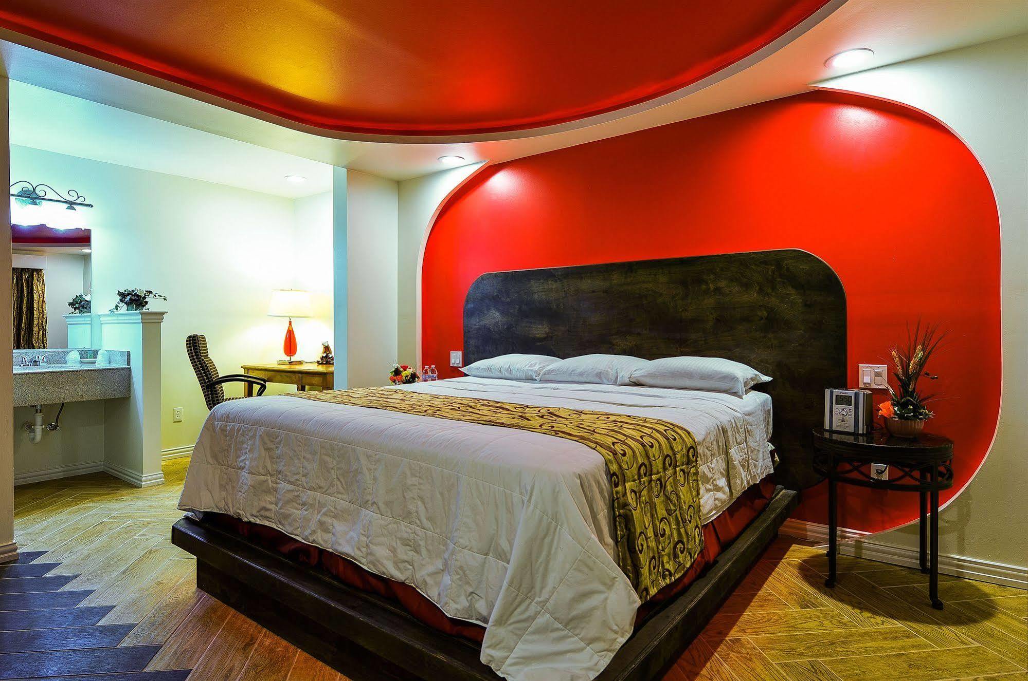 Romantic Inn & Suites Dallas Eksteriør bilde
