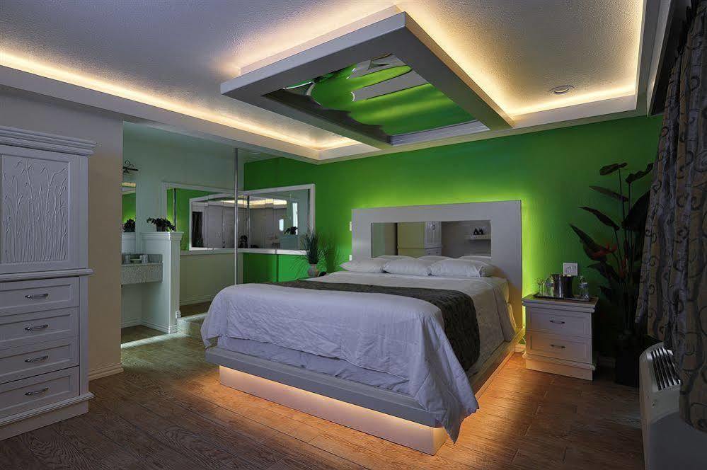 Romantic Inn & Suites Dallas Eksteriør bilde